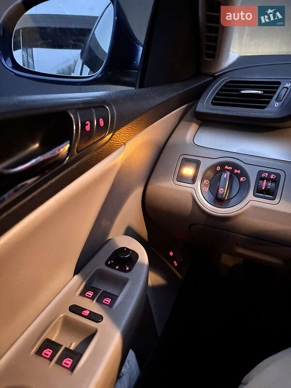 Универсал Volkswagen Passat 2008 в Львове