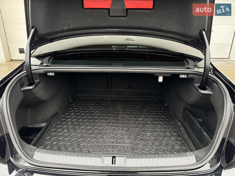 Седан Volkswagen Passat 2015 в Звягеле фото 18 Седан Volkswagen Passat 2015 в Звягеле