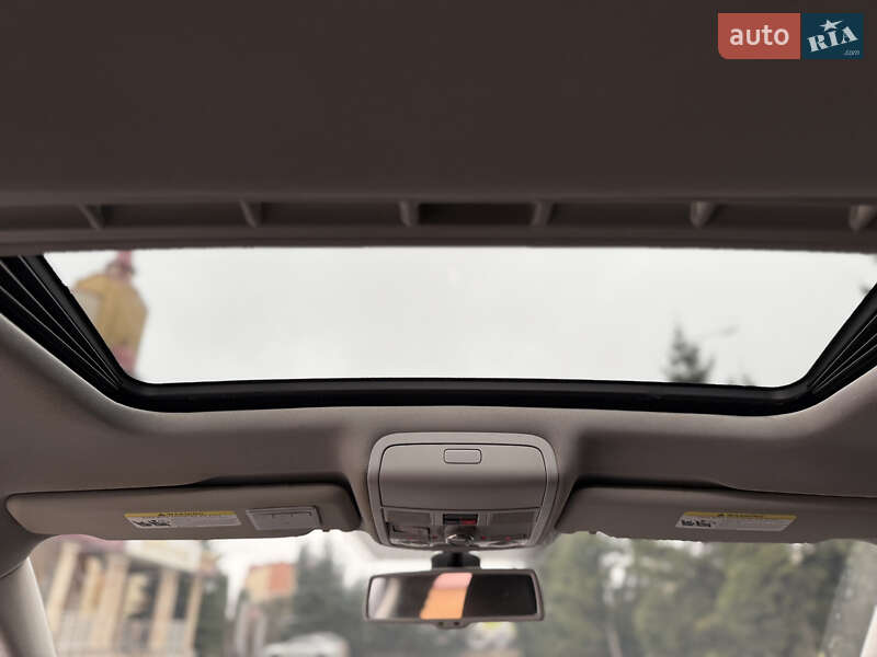 Седан Volkswagen Passat 2014 в Тернополе