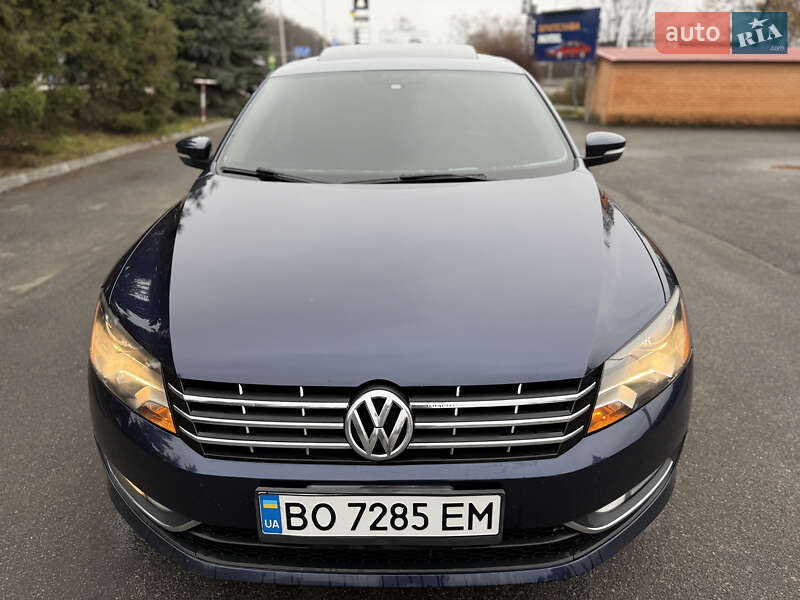 Седан Volkswagen Passat 2014 в Тернополе