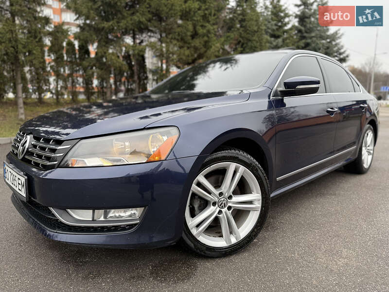 Седан Volkswagen Passat 2014 в Тернополе