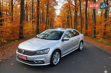 Седан Volkswagen Passat 2018 в Рівному
