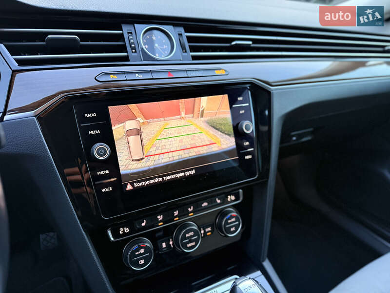 Універсал Volkswagen Passat 2018 в Мукачевому фото 34 Універсал Volkswagen Passat 2018 в Мукачевому