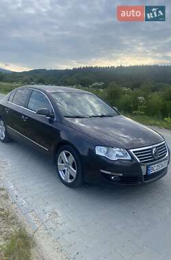 Седан Volkswagen Passat 2005 в Дрогобыче