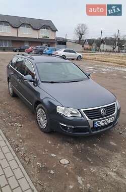 Универсал Volkswagen Passat 2010 в Николаеве