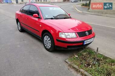 Седан Volkswagen Passat 1999 в Жмеринці