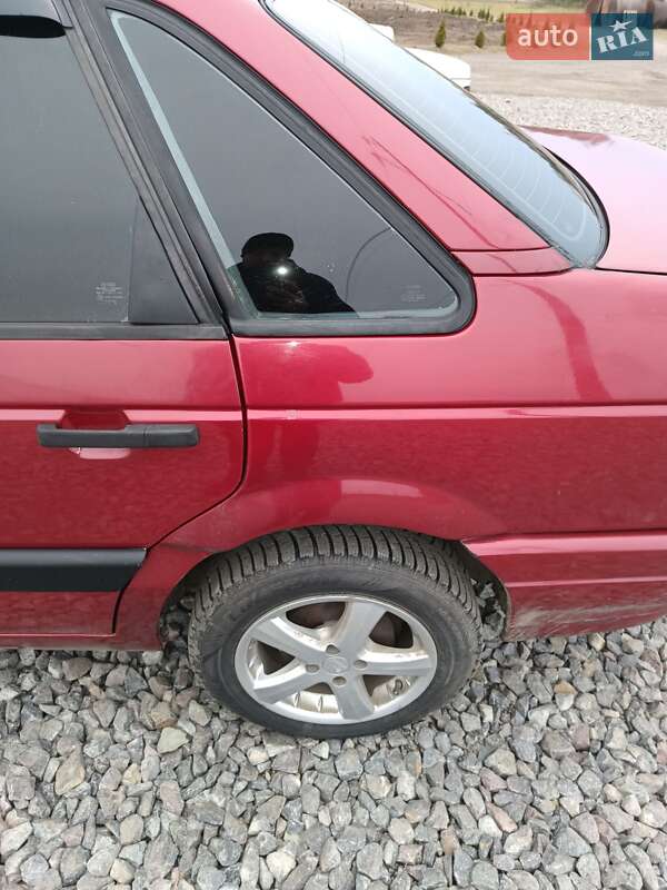 Седан Volkswagen Passat 1989 в Сарнах фото 8 Седан Volkswagen Passat 1989 в Сарнах