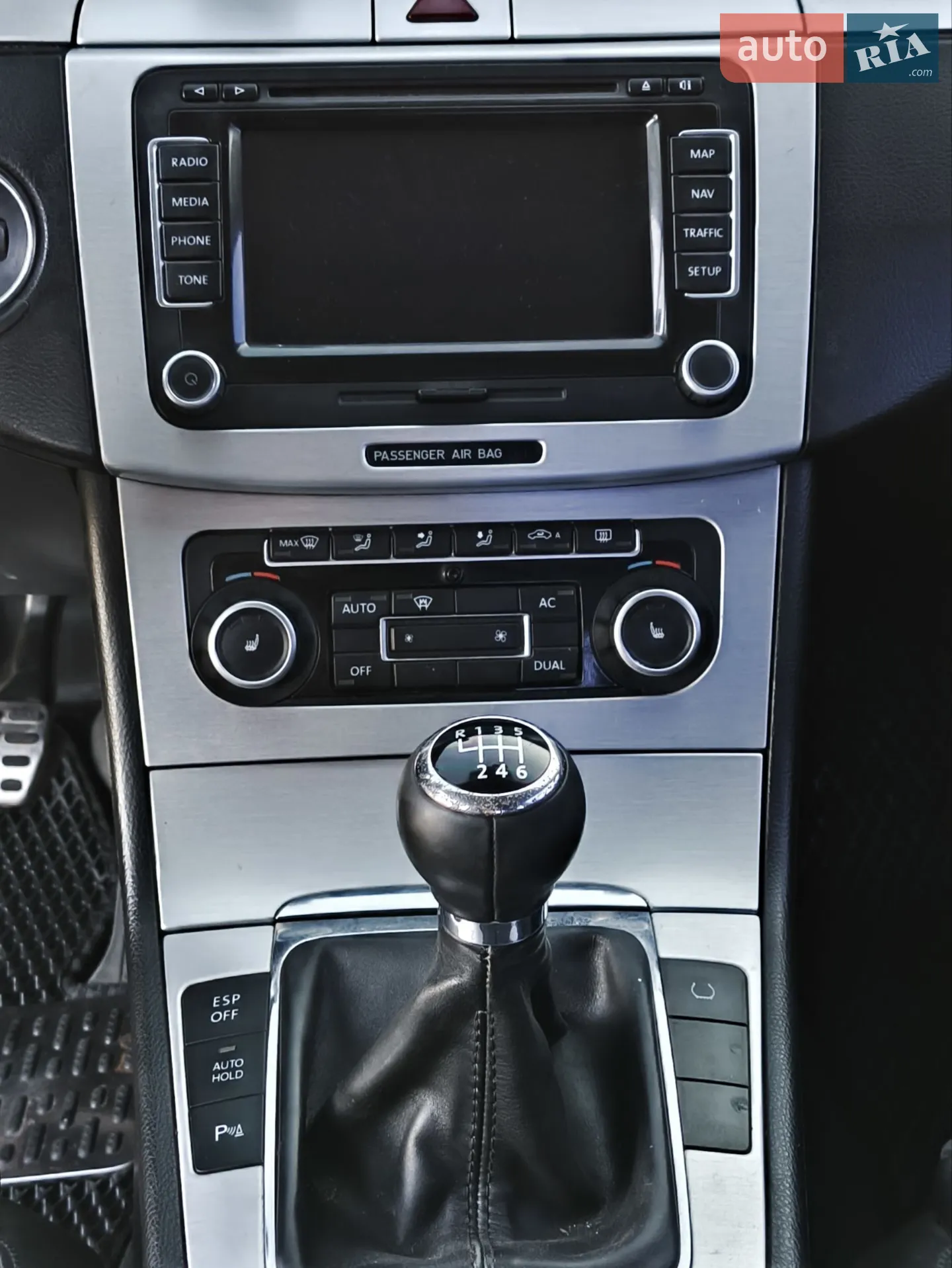 2010 Volkswagen Passat - мініатюра 10