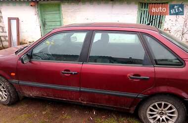 Седан Volkswagen Passat 1994 в Сквире