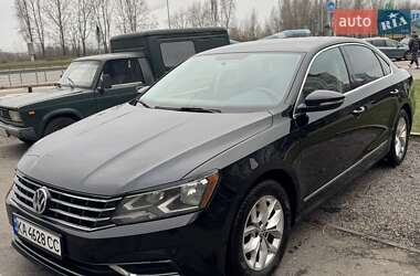 Седан Volkswagen Passat 2016 в Киеве