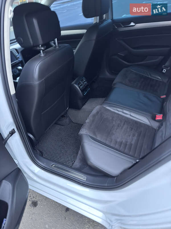 Универсал Volkswagen Passat 2017 в Умани