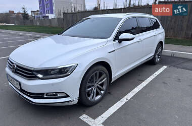 Універсал Volkswagen Passat 2017 в Умані