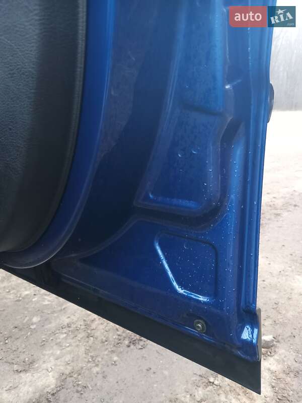 Седан Volkswagen Passat 2001 в Ивано-Франковске фото 9 Седан Volkswagen Passat 2001 в Ивано-Франковске