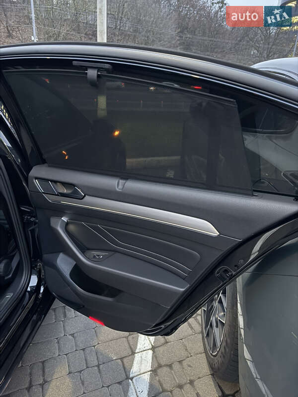 Седан Volkswagen Passat 2019 в Киеве