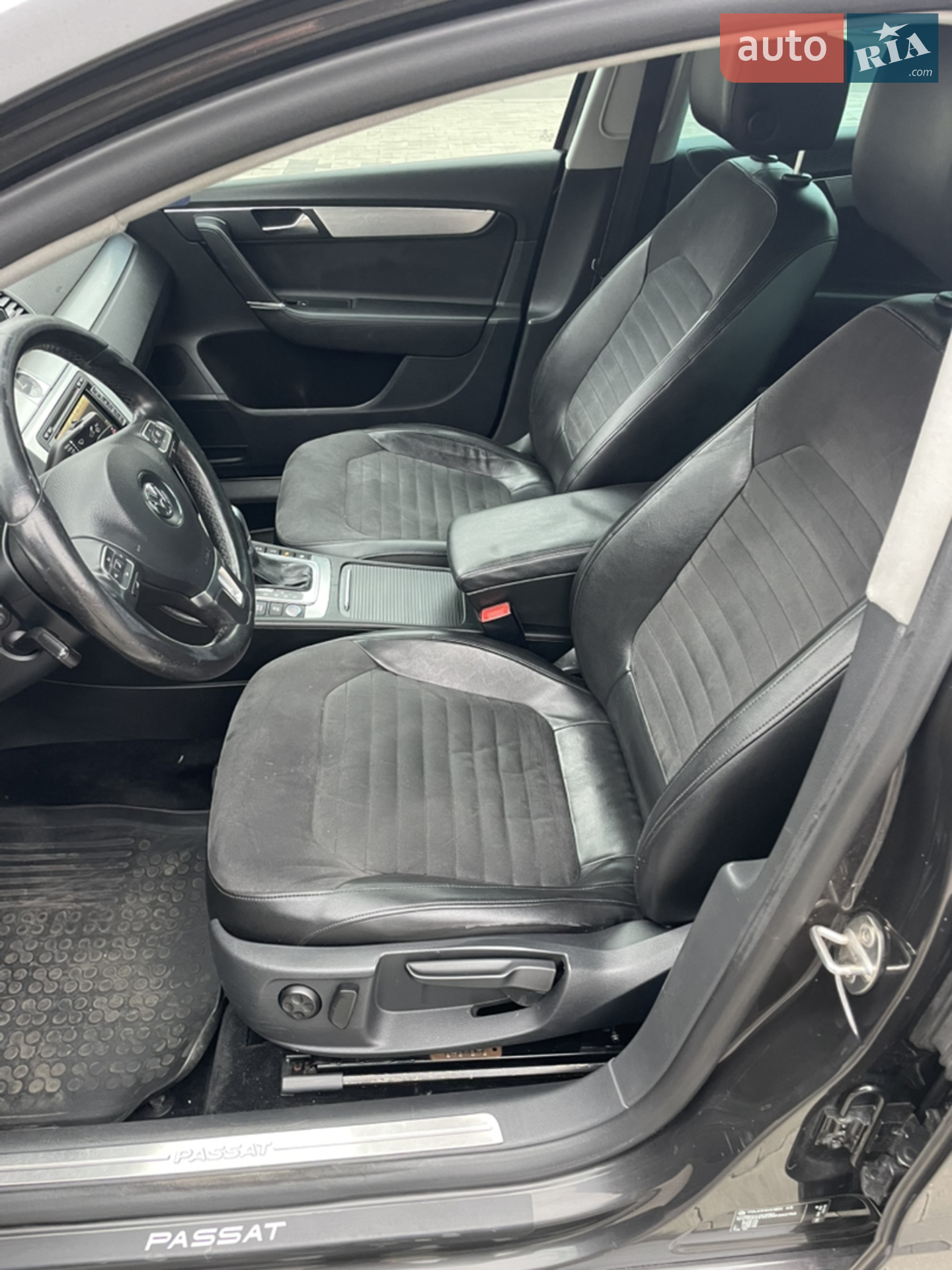 2011 Volkswagen Passat - мініатюра 6