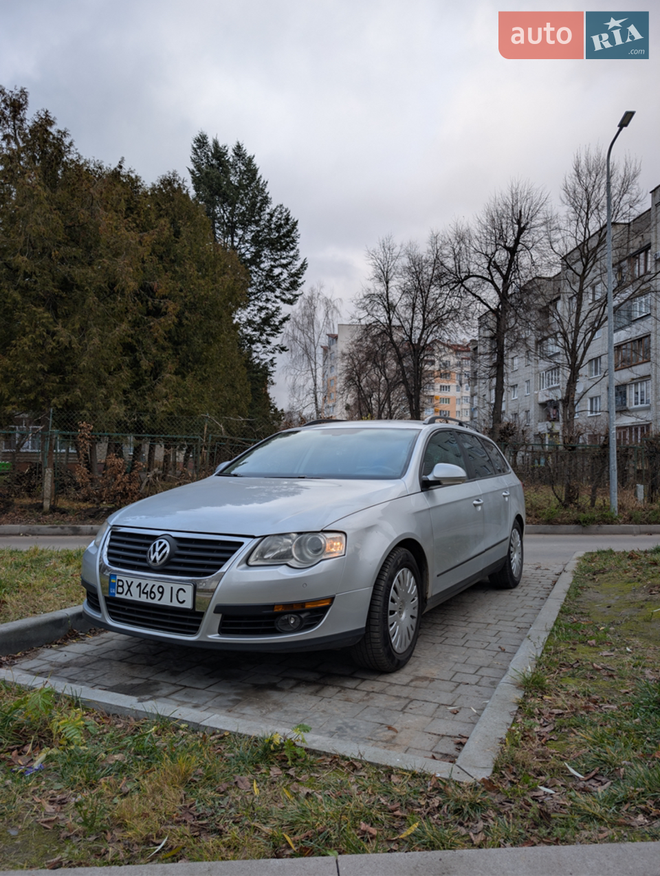 2010 Volkswagen Passat - мініатюра 12