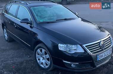 Универсал Volkswagen Passat 2006 в Тростянце