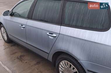 Універсал Volkswagen Passat 2005 в Василькові