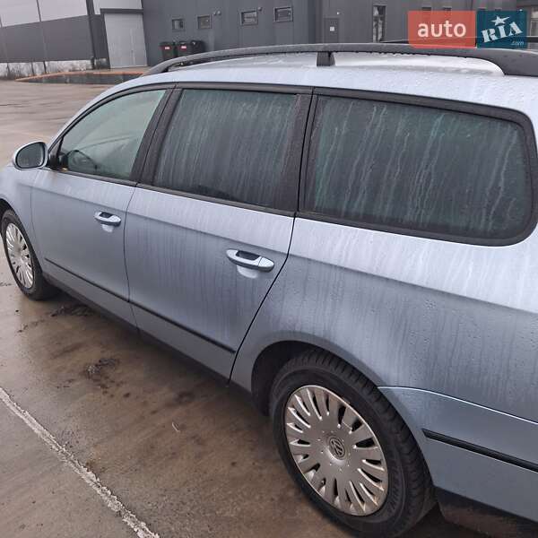 Volkswagen Passat 2005