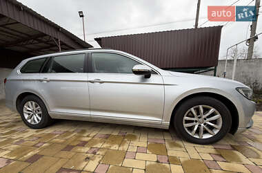 Универсал Volkswagen Passat 2017 в Кременчуге