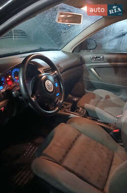 Седан Volkswagen Passat 2003 в Житомире