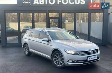 Універсал Volkswagen Passat 2015 в Києві