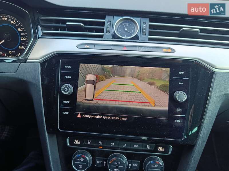 Универсал Volkswagen Passat 2018 в Луцке