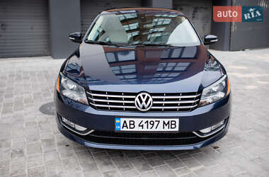 Седан Volkswagen Passat 2014 в Вінниці