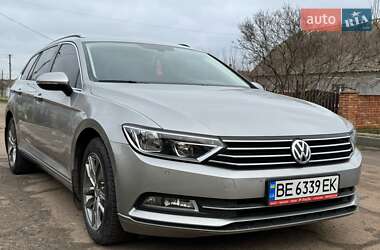 Універсал Volkswagen Passat 2015 в Пересадівці