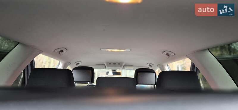 Універсал Volkswagen Passat 2011 в Хмельницькому