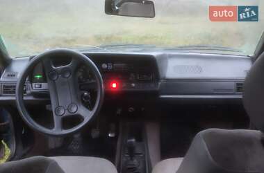 Универсал Volkswagen Passat 1987 в Шумске