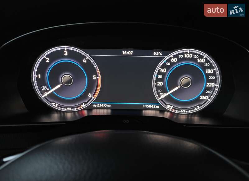 Седан Volkswagen Passat 2017 в Первомайске