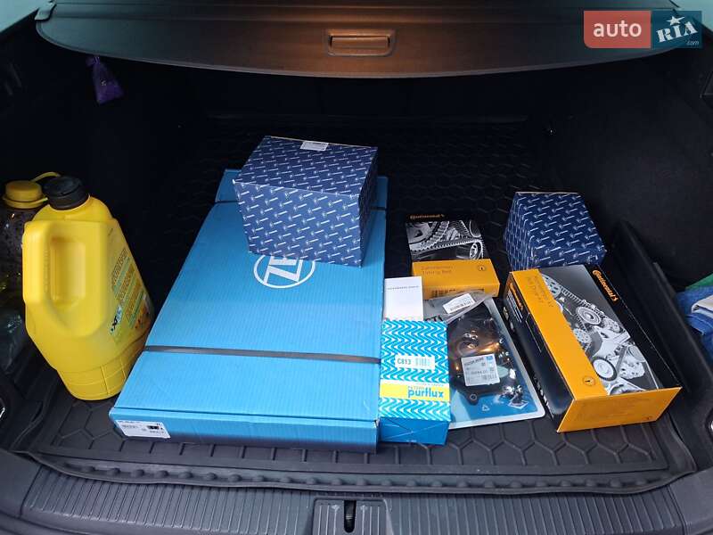 Універсал Volkswagen Passat 2017 в Харкові