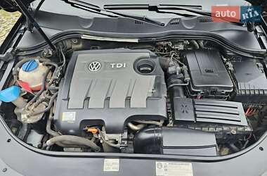 Универсал Volkswagen Passat 2011 в Львове