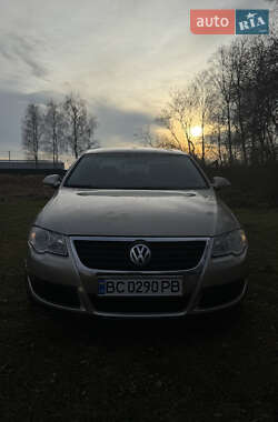 Седан Volkswagen Passat 2007 в Львове