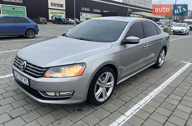 Седан Volkswagen Passat 2013 в Смеле
