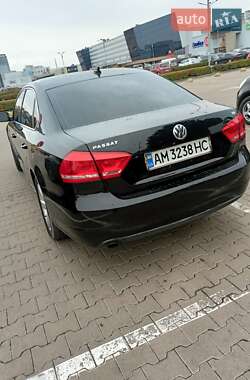 Седан Volkswagen Passat 2013 в Житомире