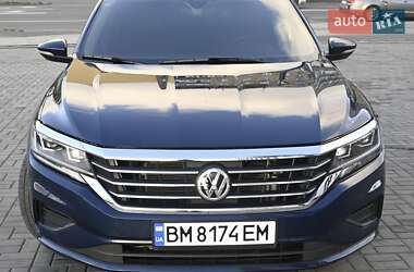 Седан Volkswagen Passat 2020 в Днепре