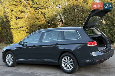 Универсал Volkswagen Passat 2017 в Ровно