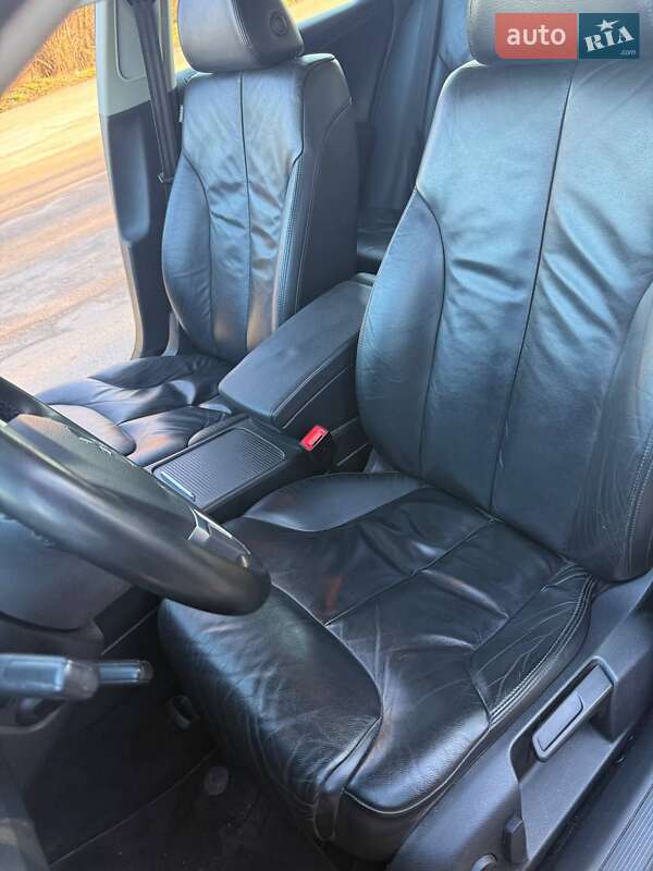 Універсал Volkswagen Passat 2010 в Вінниці