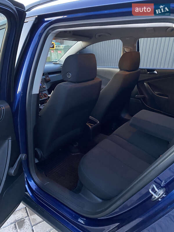 Универсал Volkswagen Passat 2006 в Каменец-Подольском