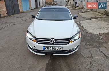 Седан Volkswagen Passat 2014 в Дніпрі