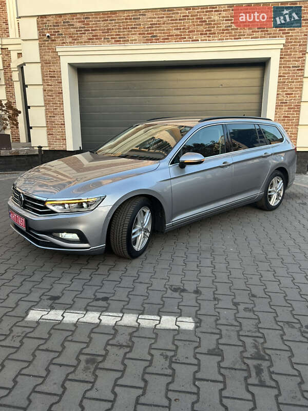 Volkswagen Passat 2020