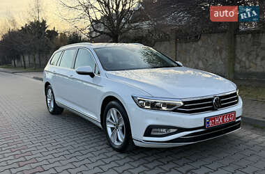 Универсал Volkswagen Passat 2022 в Луцке