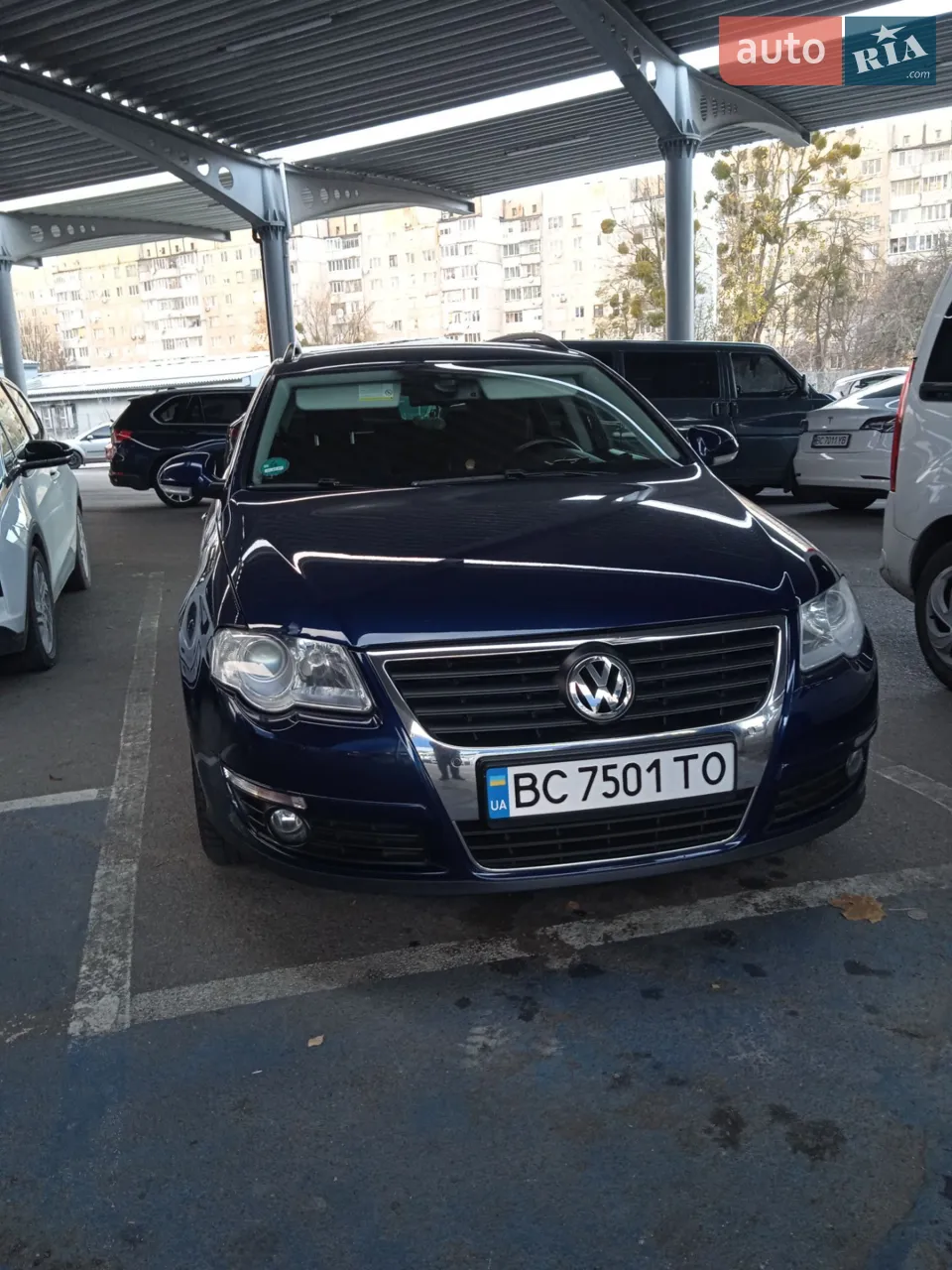 2010 Volkswagen Passat - мініатюра 31