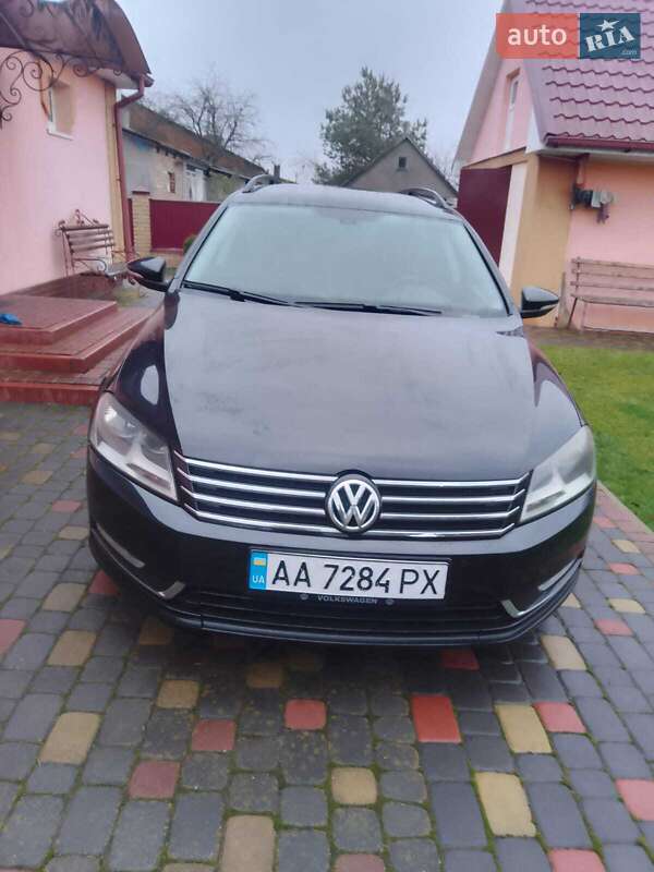 Volkswagen Passat 2011