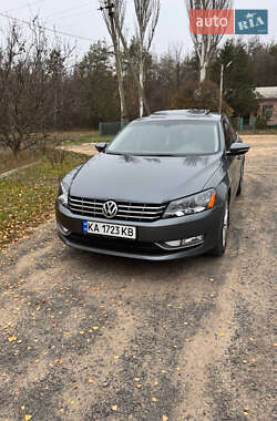 Седан Volkswagen Passat 2012 в Широком