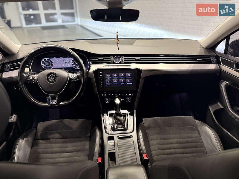 Універсал Volkswagen Passat 2018 в Одесі