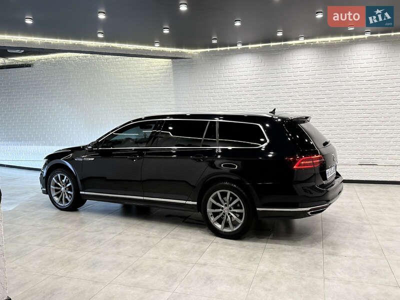 Універсал Volkswagen Passat 2018 в Одесі