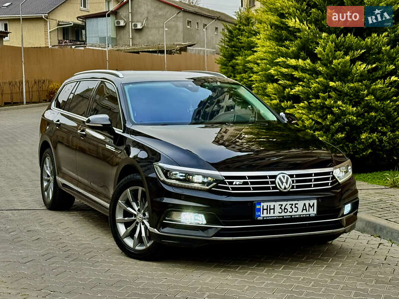 Універсал Volkswagen Passat 2018 в Одесі